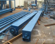 <b>操作U型螺旋輸送機(jī)要注意什么問題？</b>