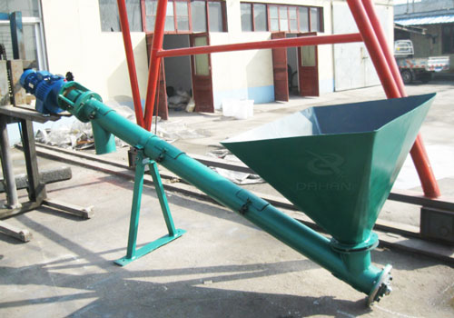 <b>新鄉(xiāng)螺旋輸送機(jī)廠家直銷LS型螺旋輸送機(jī)</b>